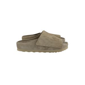 Fear of God X Birkenstock Los Feliz Sandals in Beige Suede